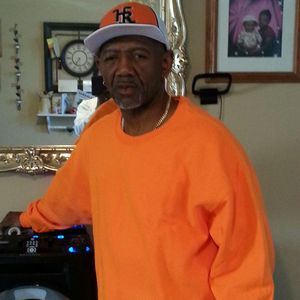 Meet your Posher, Wayne